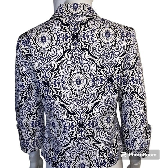 Jones New York Signature Stretch Blue White Black Patterned Blazer Size 4 - Picture 3 of 9